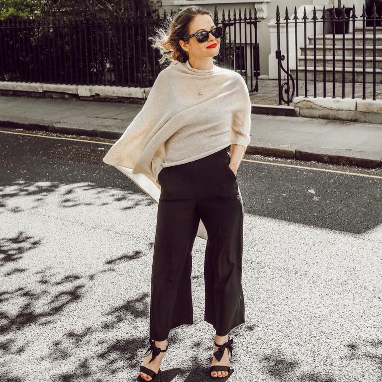 Our cashmere flies to the United Kingdom