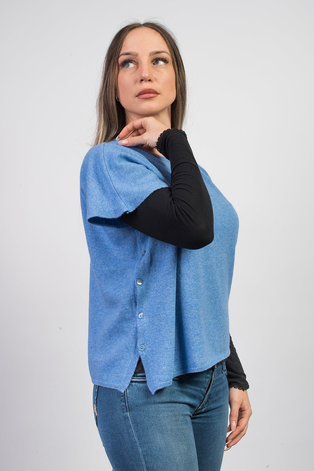 Women's cashmere blend crewneck with side buttons, colour Light Blue, view 3 | Dalle Piane Cashmere