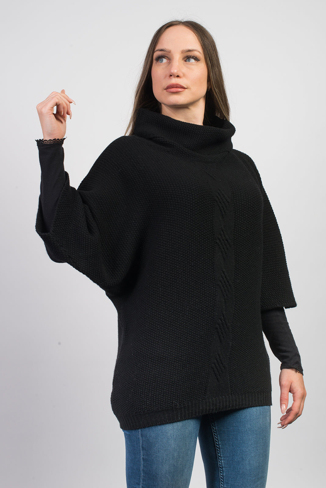 Women's cable-knit cashmere blend sweater, colour Black, view 2 | Dalle Piane Cashmere