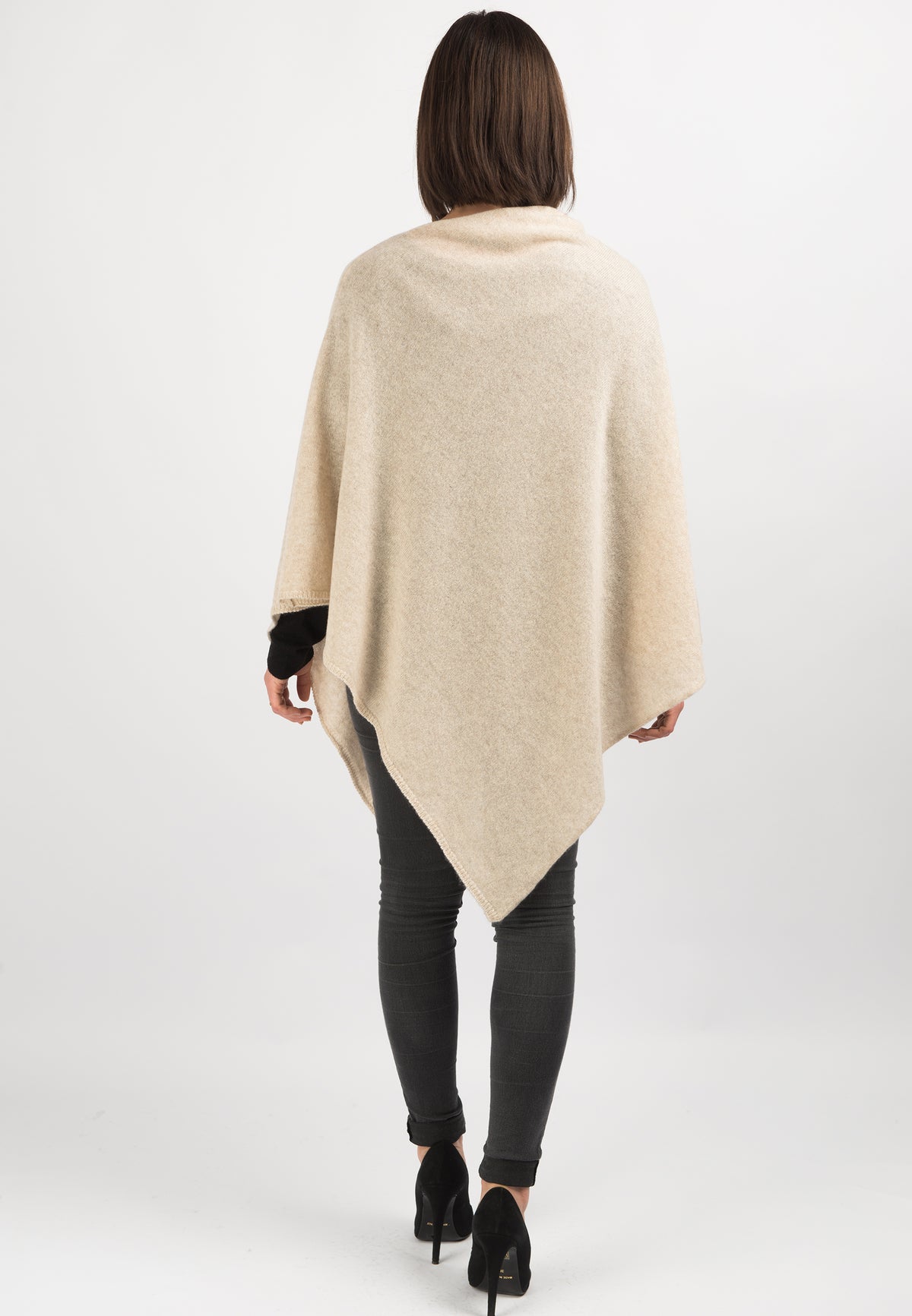 100% cashmere poncho, colour Beige, view 3 | Dalle Piane Cashmere
