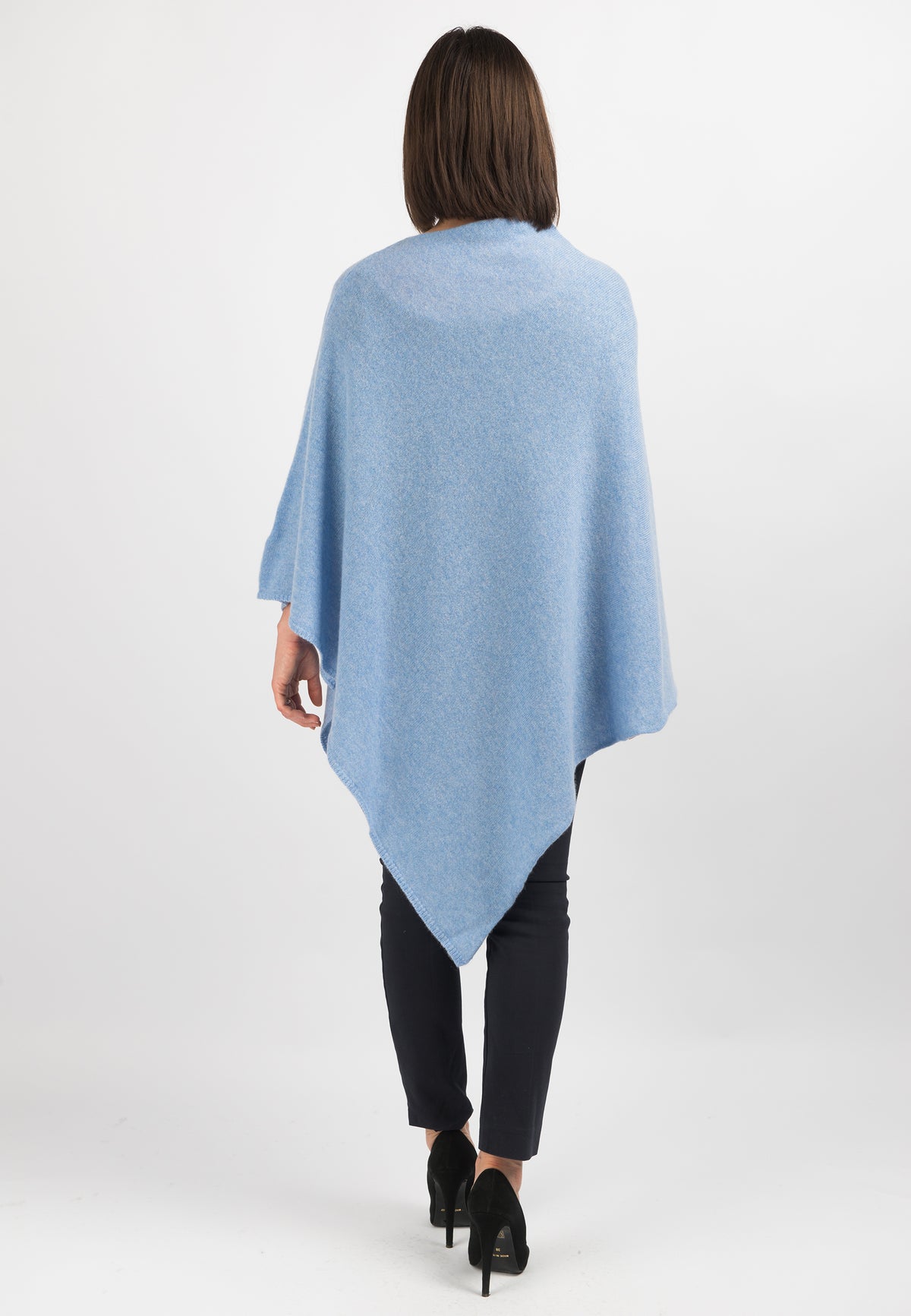 100% cashmere poncho, colour Sky, view 3 | Dalle Piane Cashmere