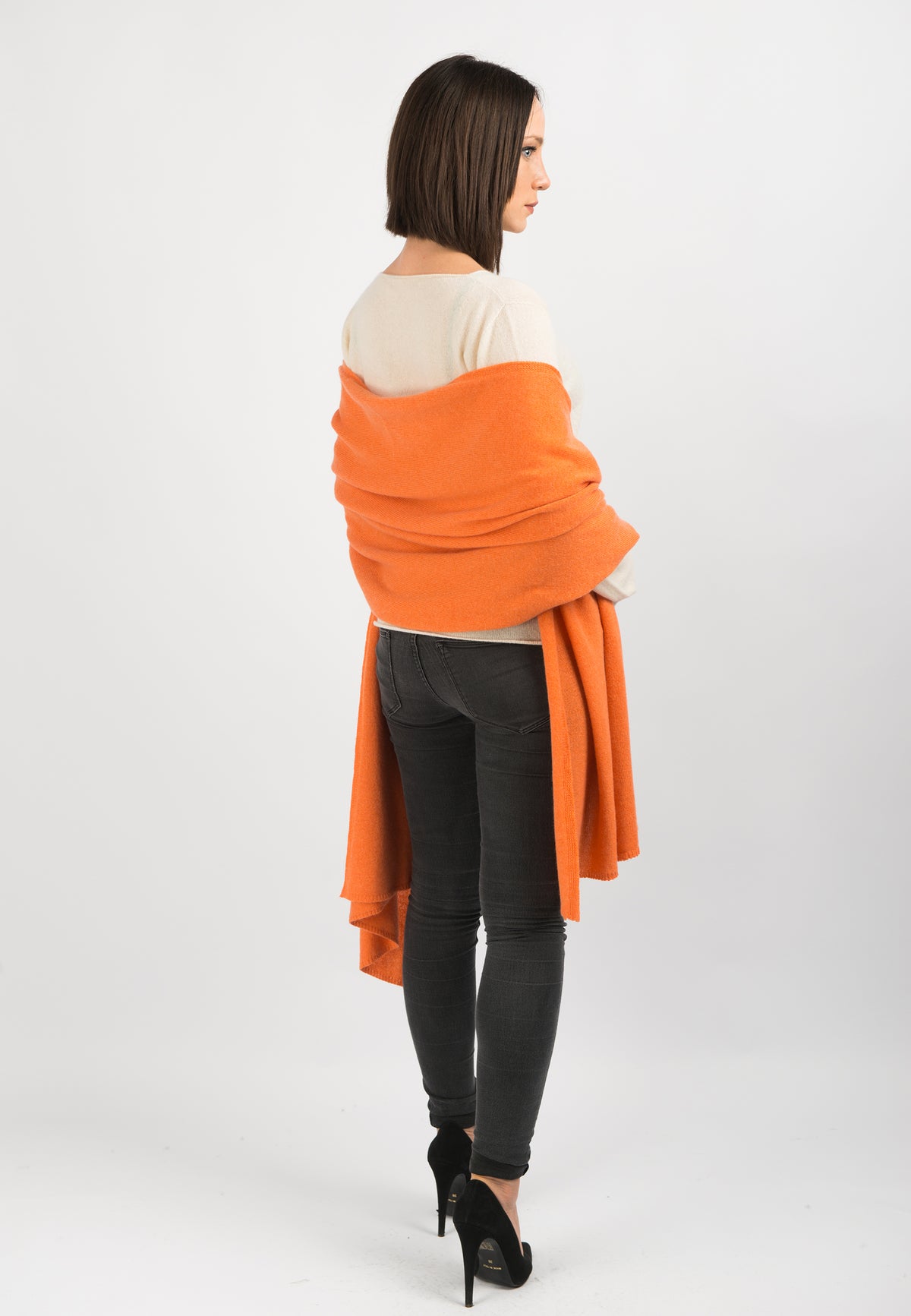 Women's 100% cashmere wrap, colour Orange, view 3 | Dalle Piane Cashmere