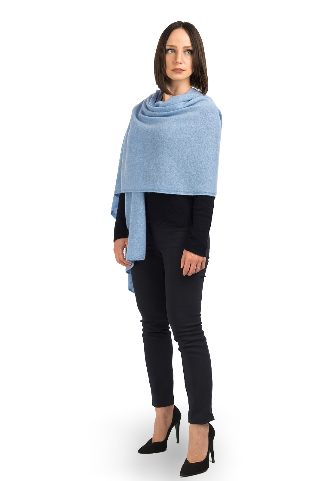 Women's 100% cashmere wrap, colour Sky | Dalle Piane Cashmere