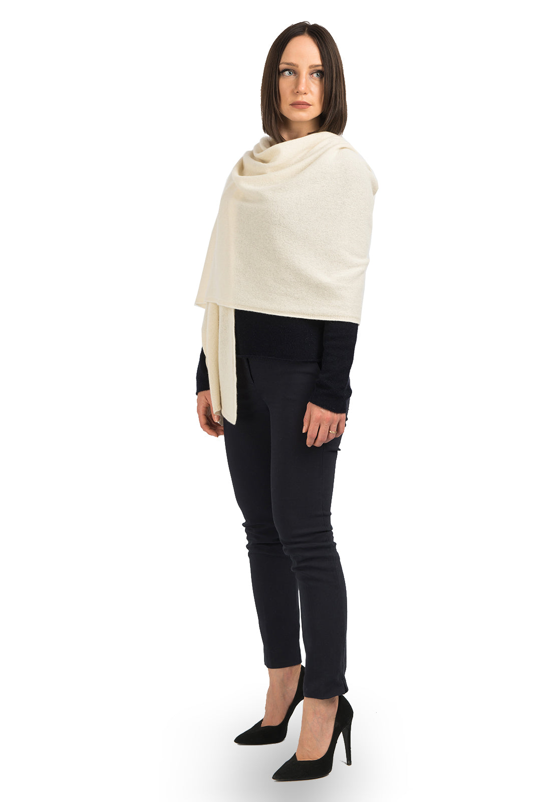 Women's 100% cashmere wrap, colour Cream | Dalle Piane Cashmere