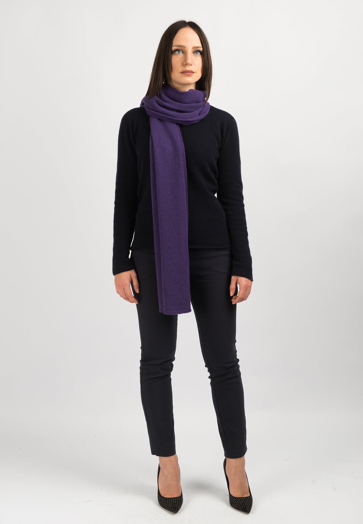 Women's wide 100% cashmere scarf, colour Camel, view 2 | Dalle Piane Cashmere