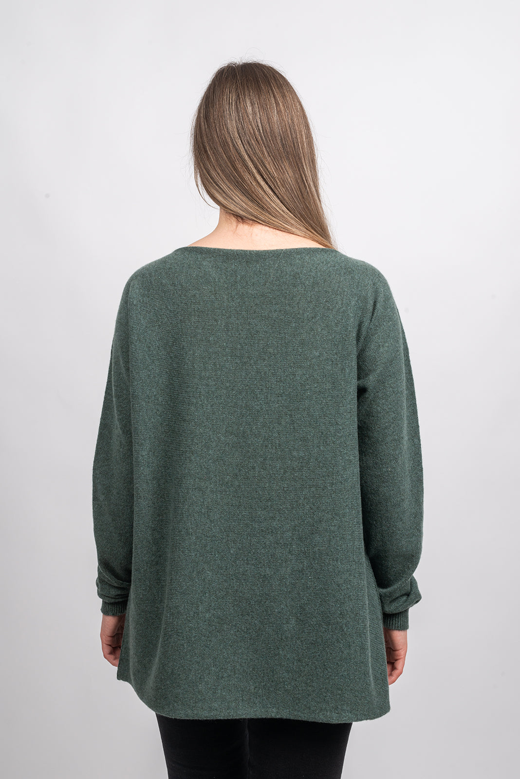 Women's 100% cashmere oversized sweater, colour Sage Green, view 3 | Dalle Piane Cashmere