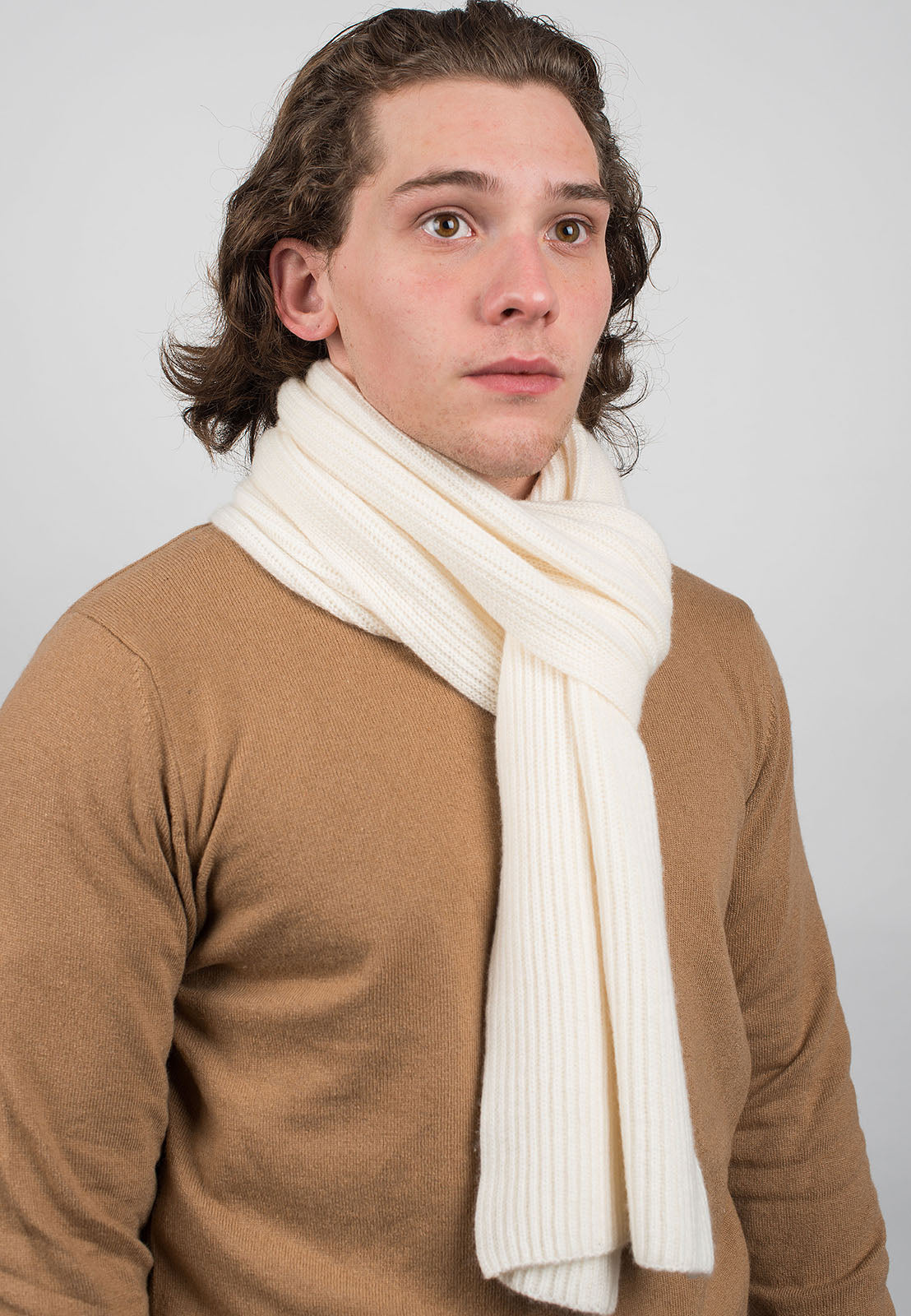 Men's fisherman's rib 100% cashmere scarf, colour Cream, view 2 | Dalle Piane Cashmere