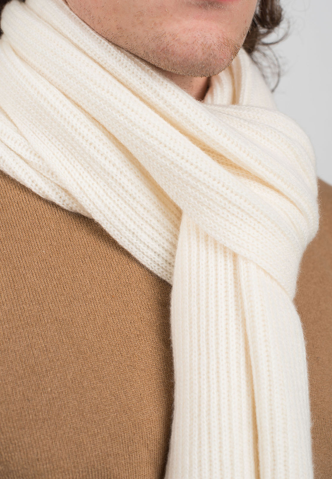 Men's fisherman's rib 100% cashmere scarf, colour Cream, view 3 | Dalle Piane Cashmere