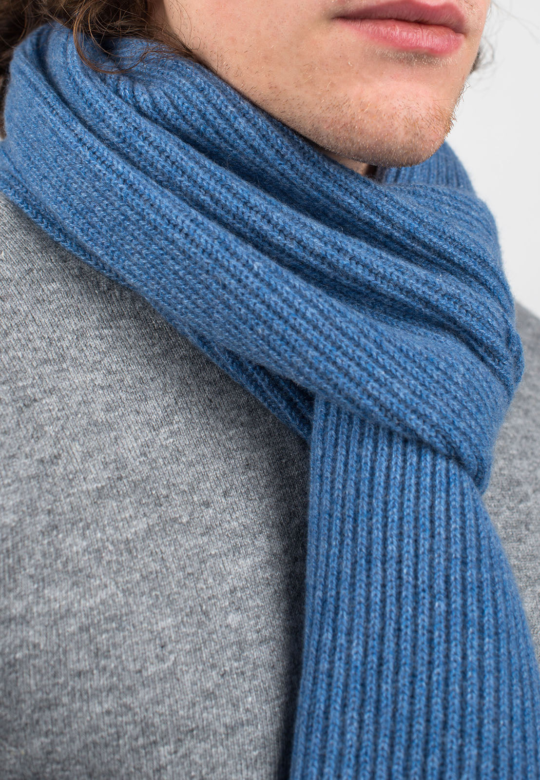 Men's fisherman's rib 100% cashmere scarf, colour Light Blue, view 3 | Dalle Piane Cashmere