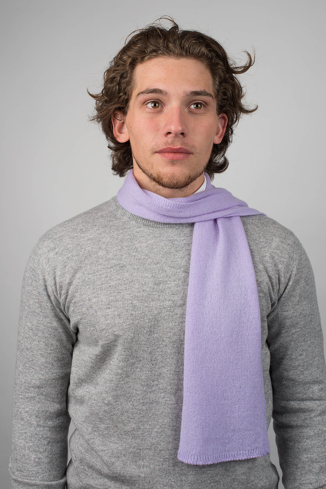 Men's 100% cashmere skinny scarf, colour Lilac, view 3 | Dalle Piane Cashmere
