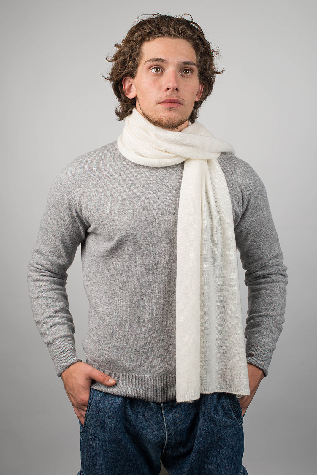 Men's wide 100% cashmere scarf, colour Cream, view 2 | Dalle Piane Cashmere
