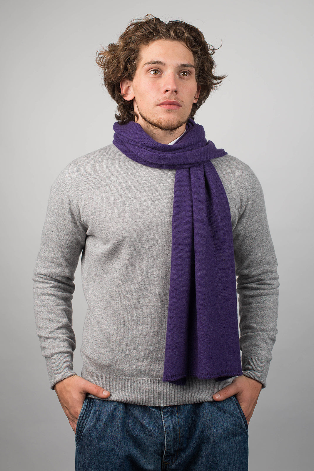 Men's wide 100% cashmere scarf, colour Purple, view 4 | Dalle Piane Cashmere