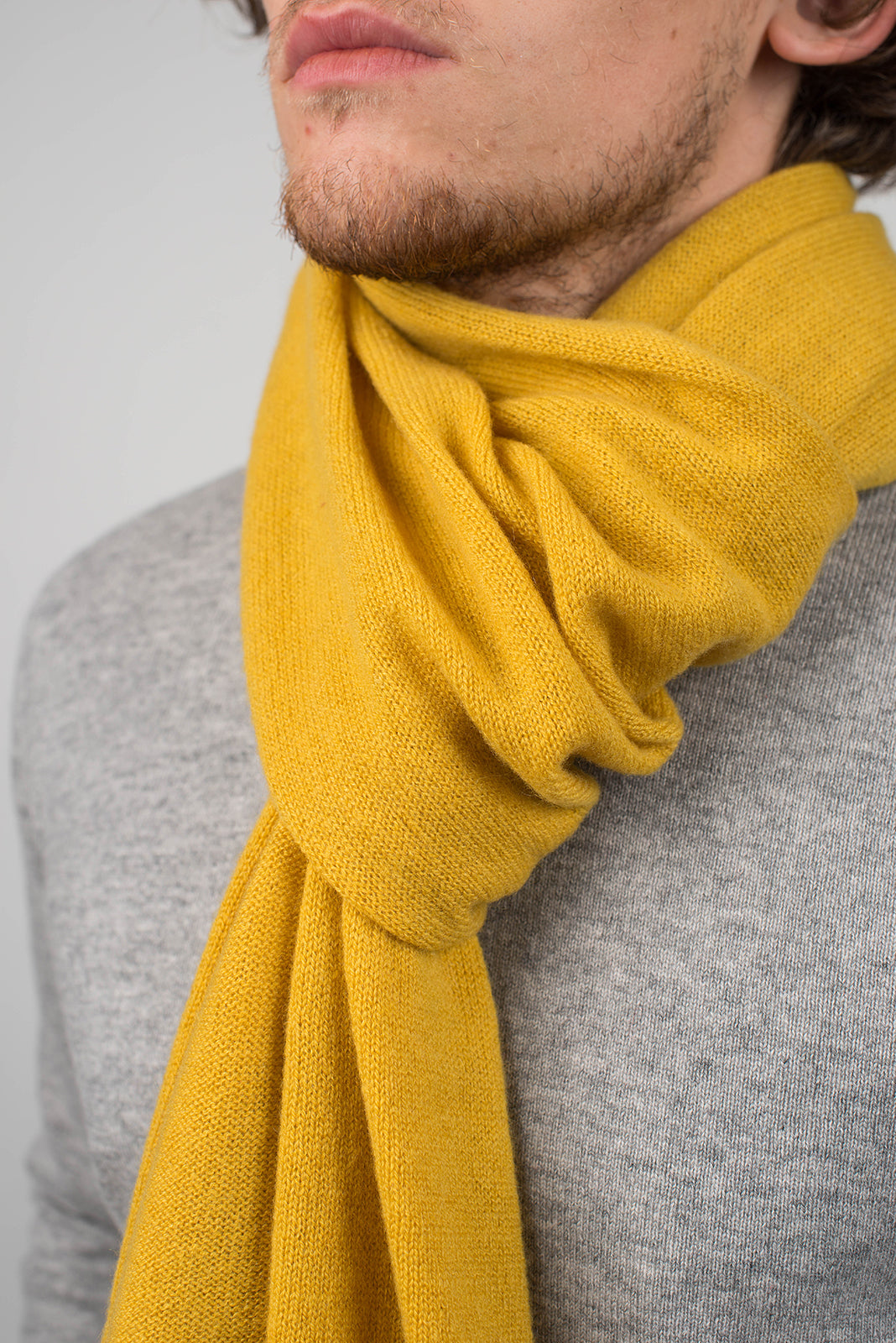 Men's wide 100% cashmere scarf, colour Yellow, view 4 | Dalle Piane Cashmere