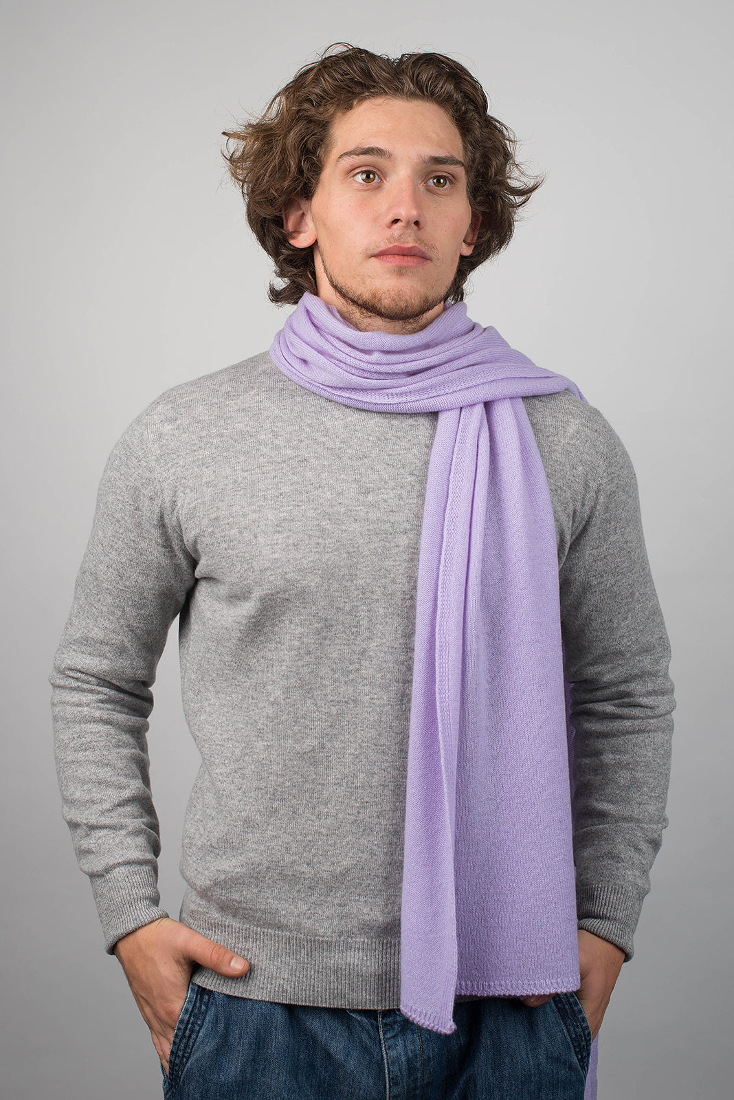 Men's wide 100% cashmere scarf, colour Lilac, view 2 | Dalle Piane Cashmere
