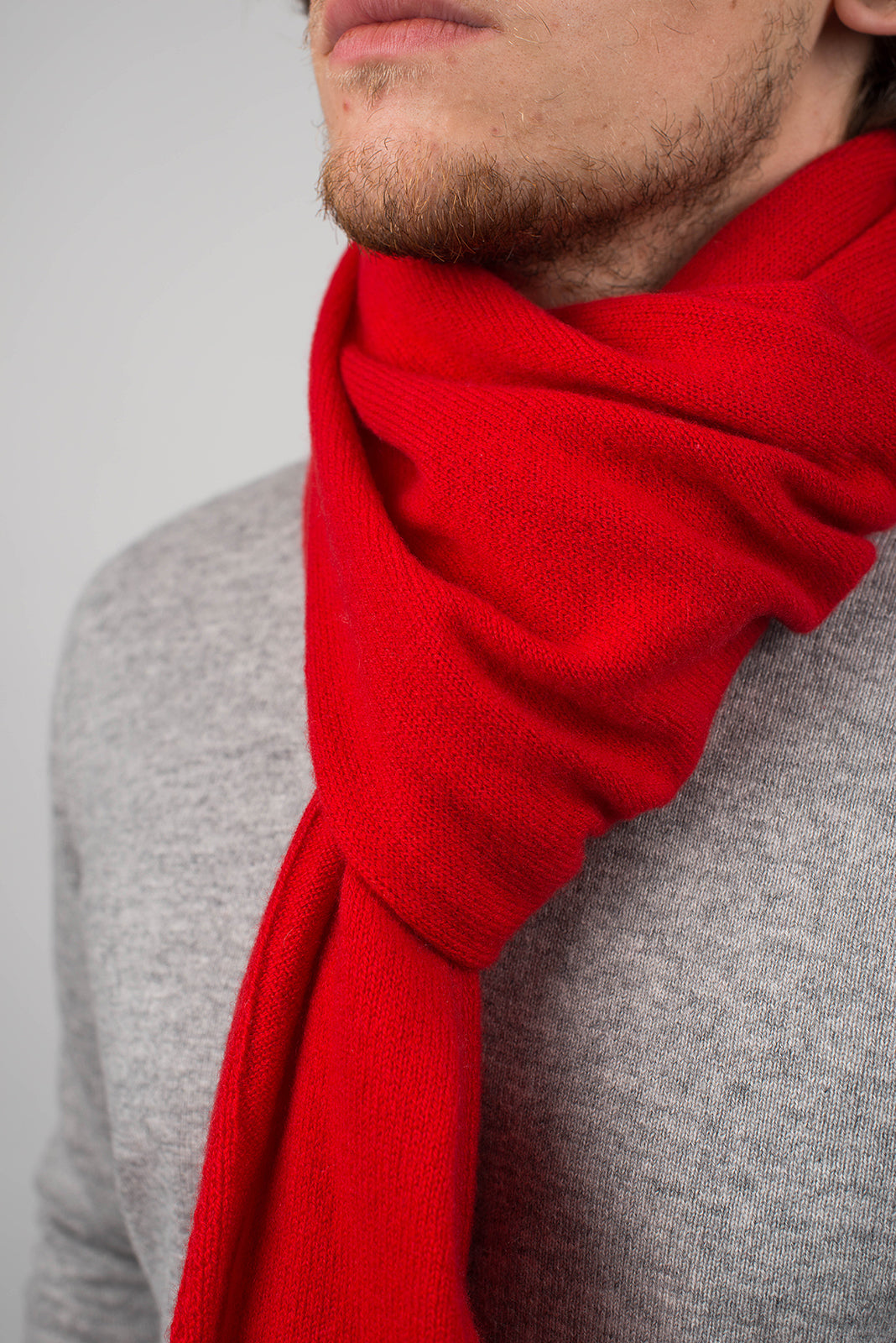 Men's wide 100% cashmere scarf, colour Red, view 4 | Dalle Piane Cashmere