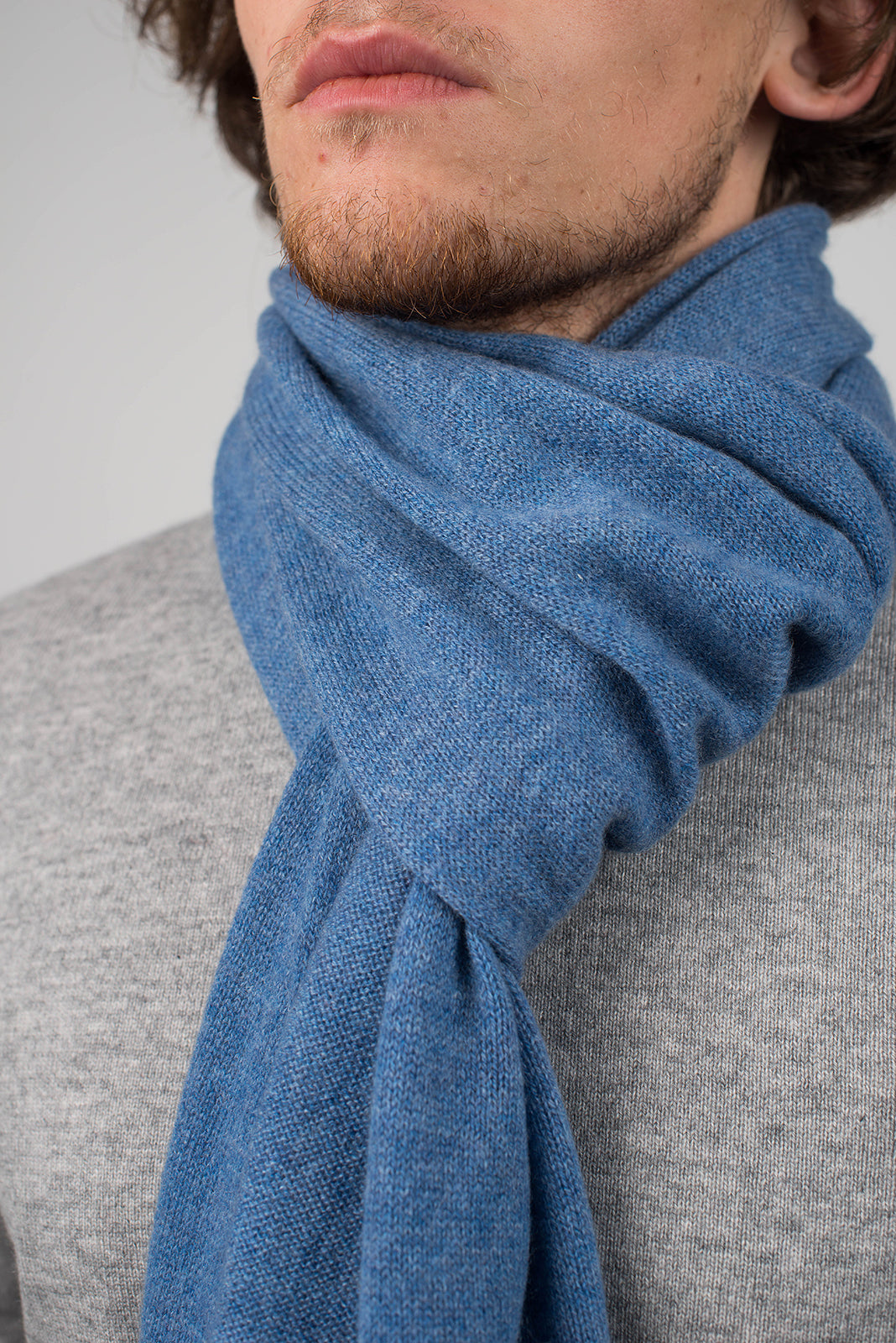 Men's wide 100% cashmere scarf, colour Light Blue, view 4 | Dalle Piane Cashmere