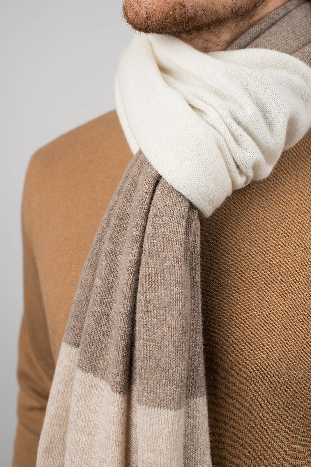 Men's three-colour 100% cashmere scarf, colour Beige-Mink-Cream, view 4 | Dalle Piane Cashmere