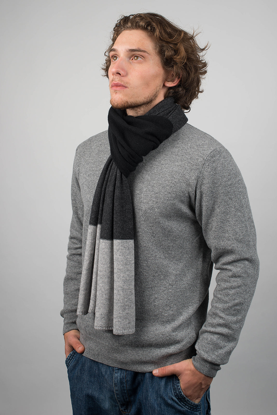 Men's three-colour 100% cashmere scarf, colour Black-Grey-Anthracite, view 3 | Dalle Piane Cashmere