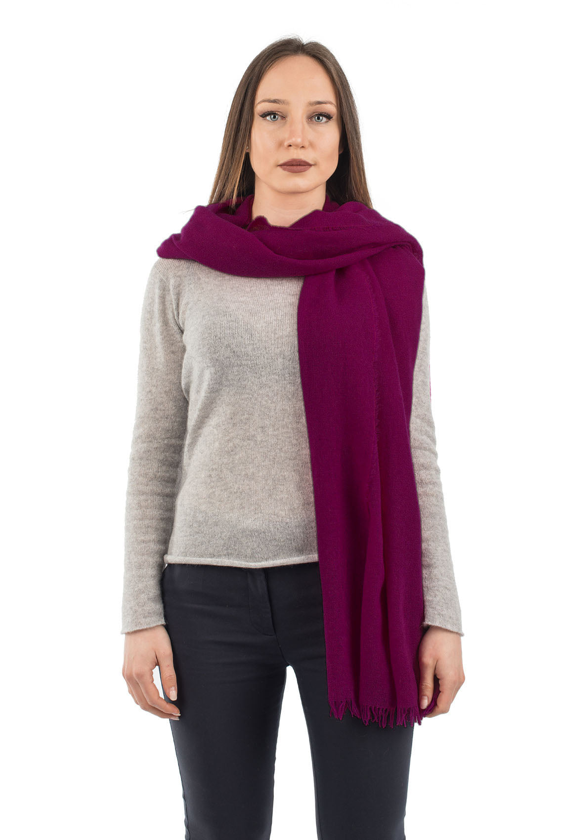 Women's 100% cashmere pashmina, colour Fuchsia, view 2 | Dalle Piane Cashmere