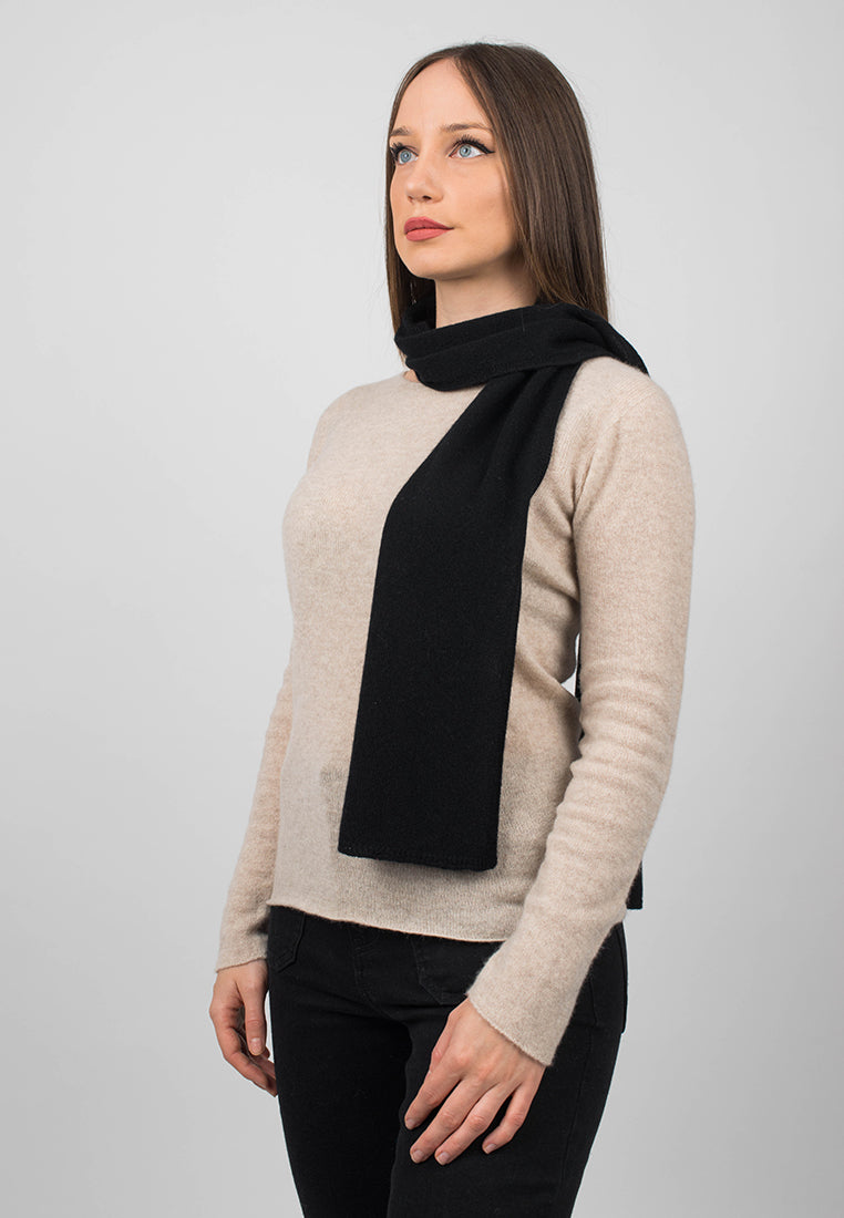 Women's 100% cashmere skinny scarf, colour Black, view 2 | Dalle Piane Cashmere