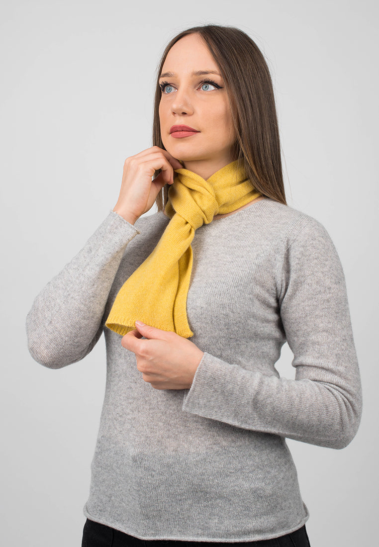 Women's 100% cashmere skinny scarf, colour Yellow, view 3 | Dalle Piane Cashmere