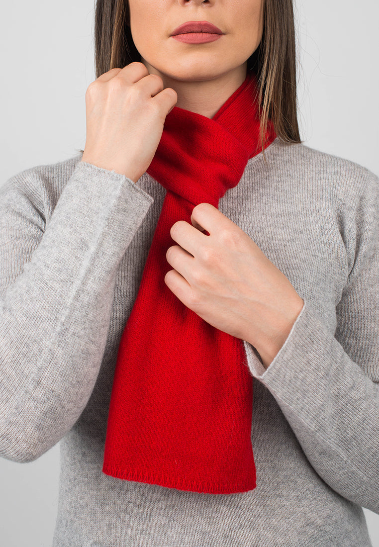 Women's 100% cashmere skinny scarf, colour Red, view 4 | Dalle Piane Cashmere