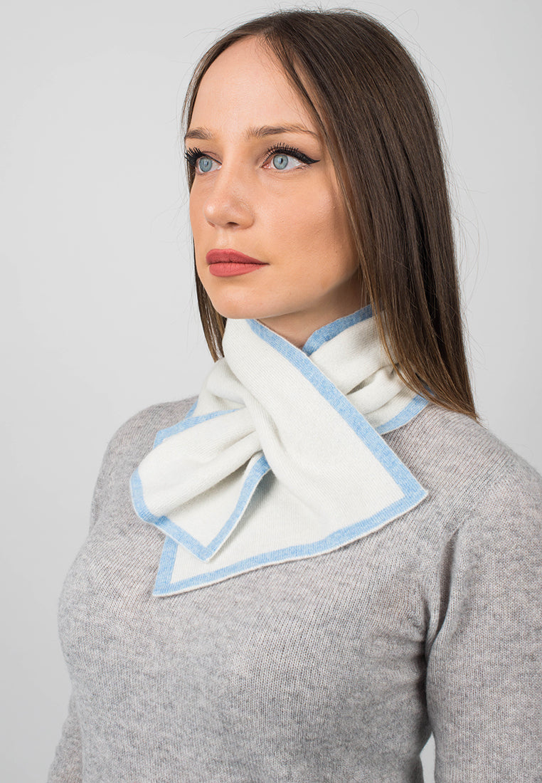 Women's reversible 100% cashmere neck warmer, colour Sky, view 4 | Dalle Piane Cashmere