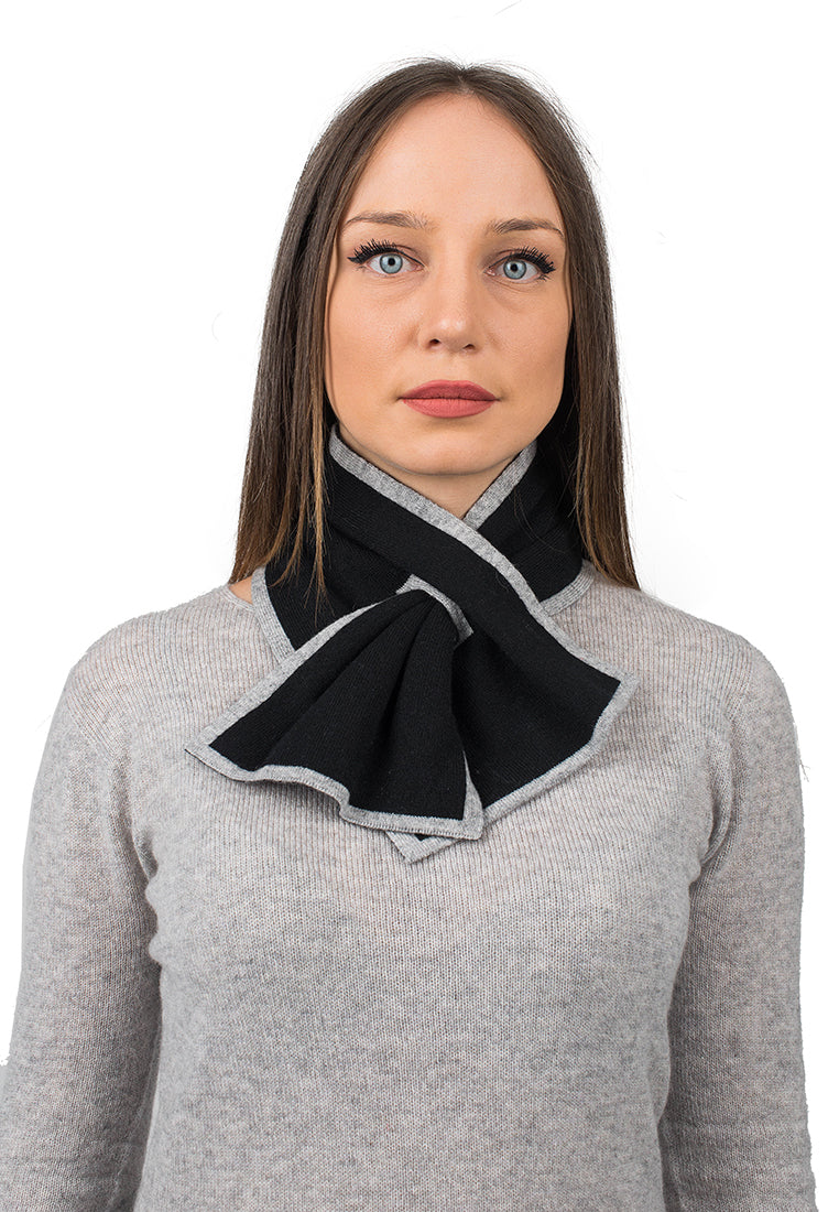 Women's reversible 100% cashmere neck warmer, colour Black | Dalle Piane Cashmere