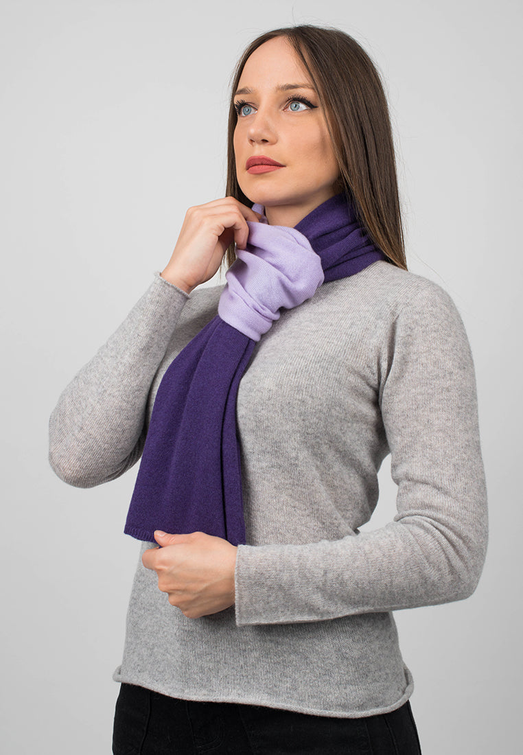 Women's two-tone 100% cashmere scarf, colour Purple-Lilac, view 4 | Dalle Piane Cashmere