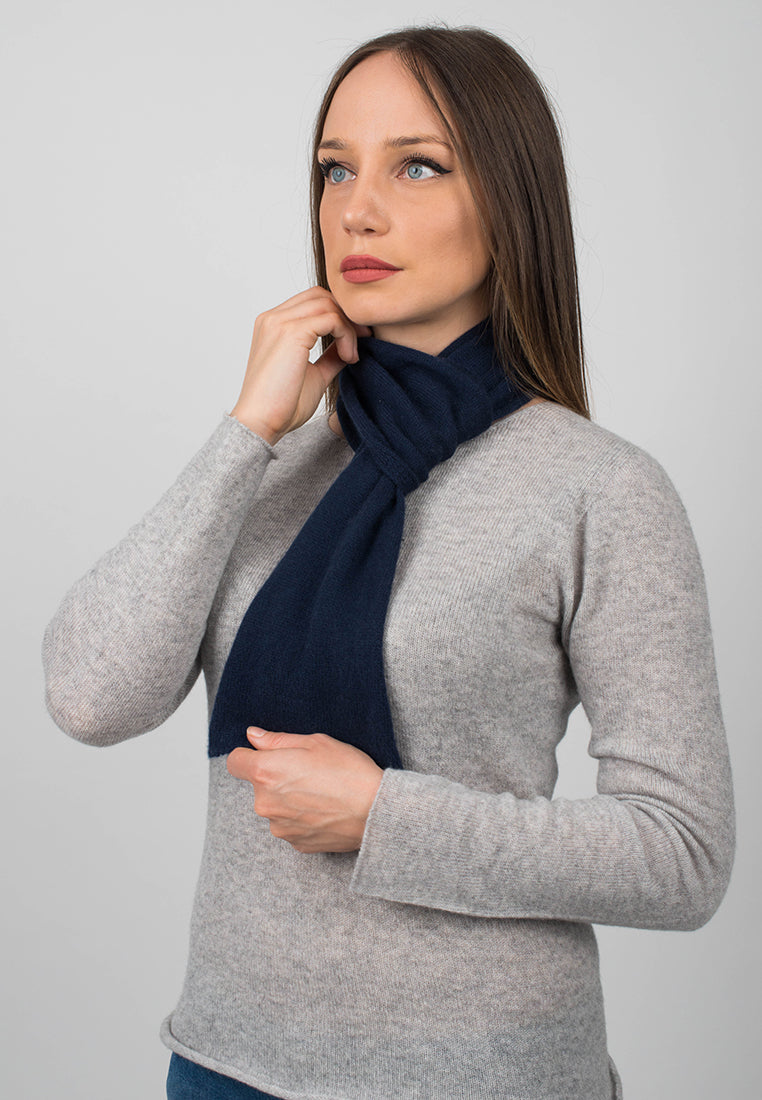 Women's 100% cashmere skinny scarf, colour Blue, view 4 | Dalle Piane Cashmere