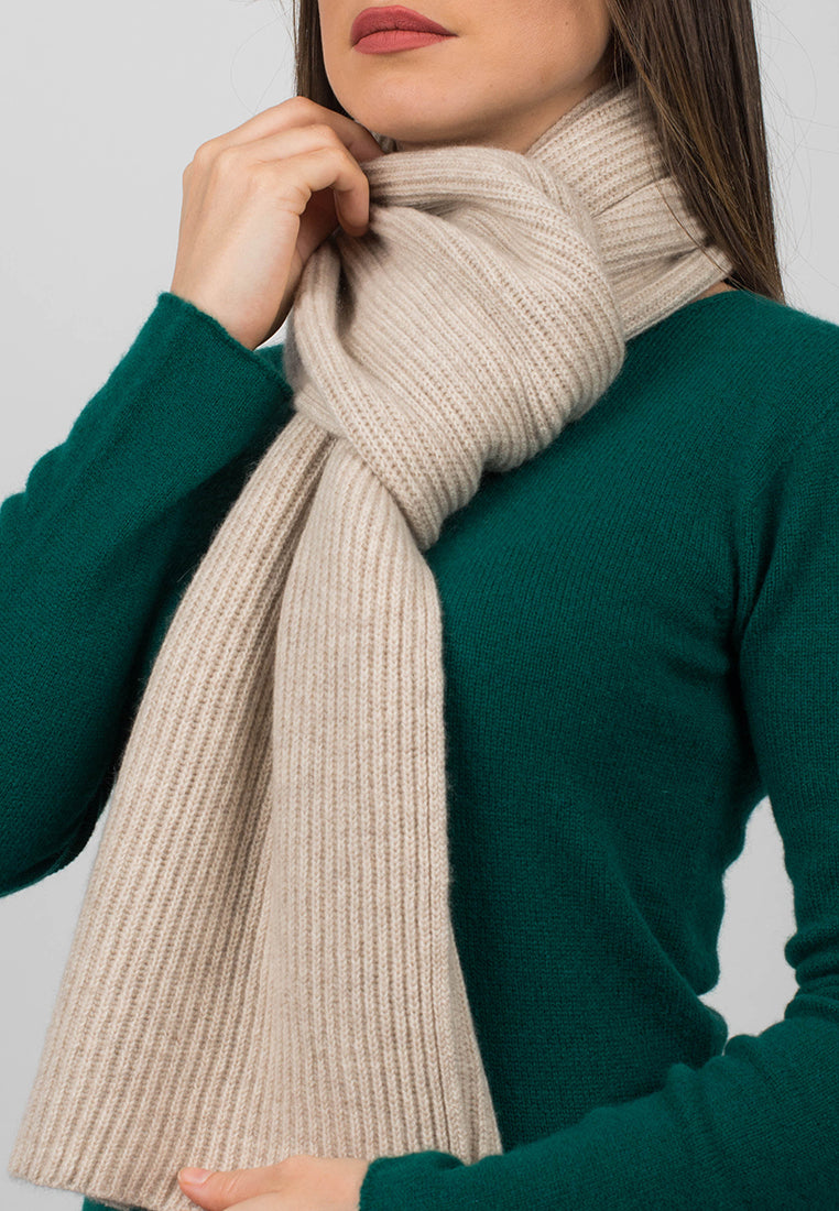 Women's fisherman's rib 100% cashmere scarf, colour Beige, view 3 | Dalle Piane Cashmere