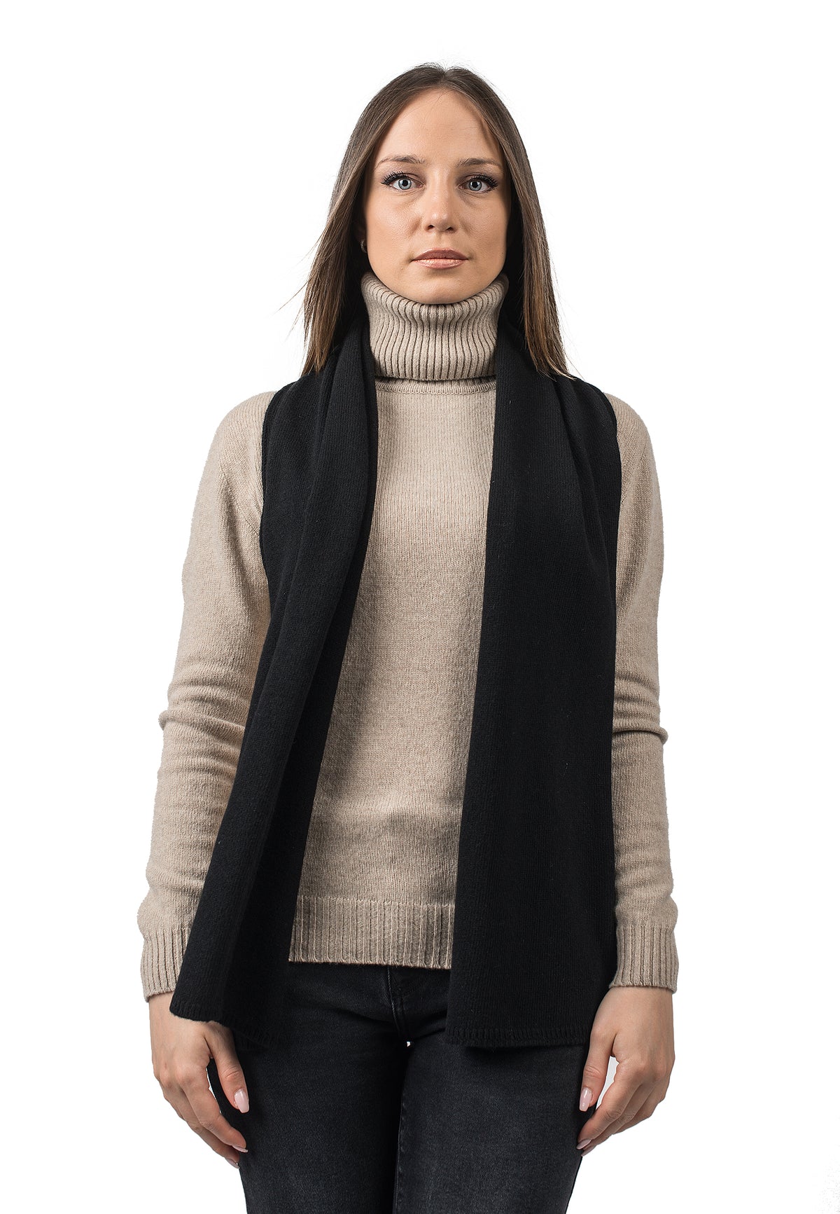 Women's recycled cashmere scarf, colour Black | Dalle Piane Cashmere