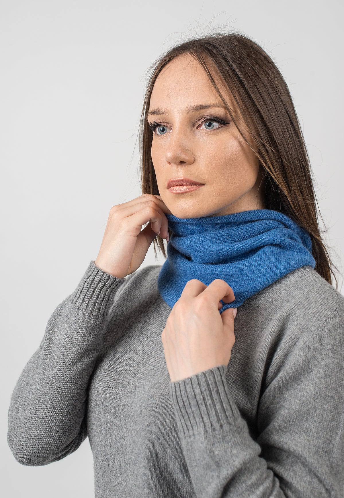 Recycled cashmere neck warmer, colour Light Blue, view 2 | Dalle Piane Cashmere
