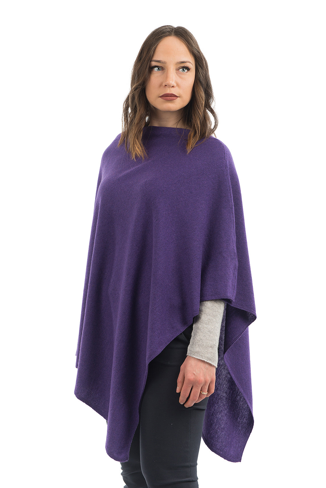 Cashmere blend poncho, colour Purple, view 2 | Dalle Piane Cashmere