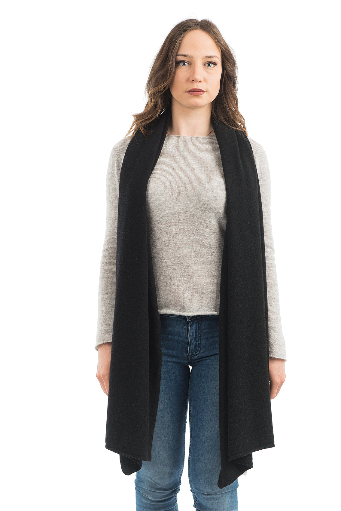 Women's cashmere blend wrap, colour Black | Dalle Piane Cashmere