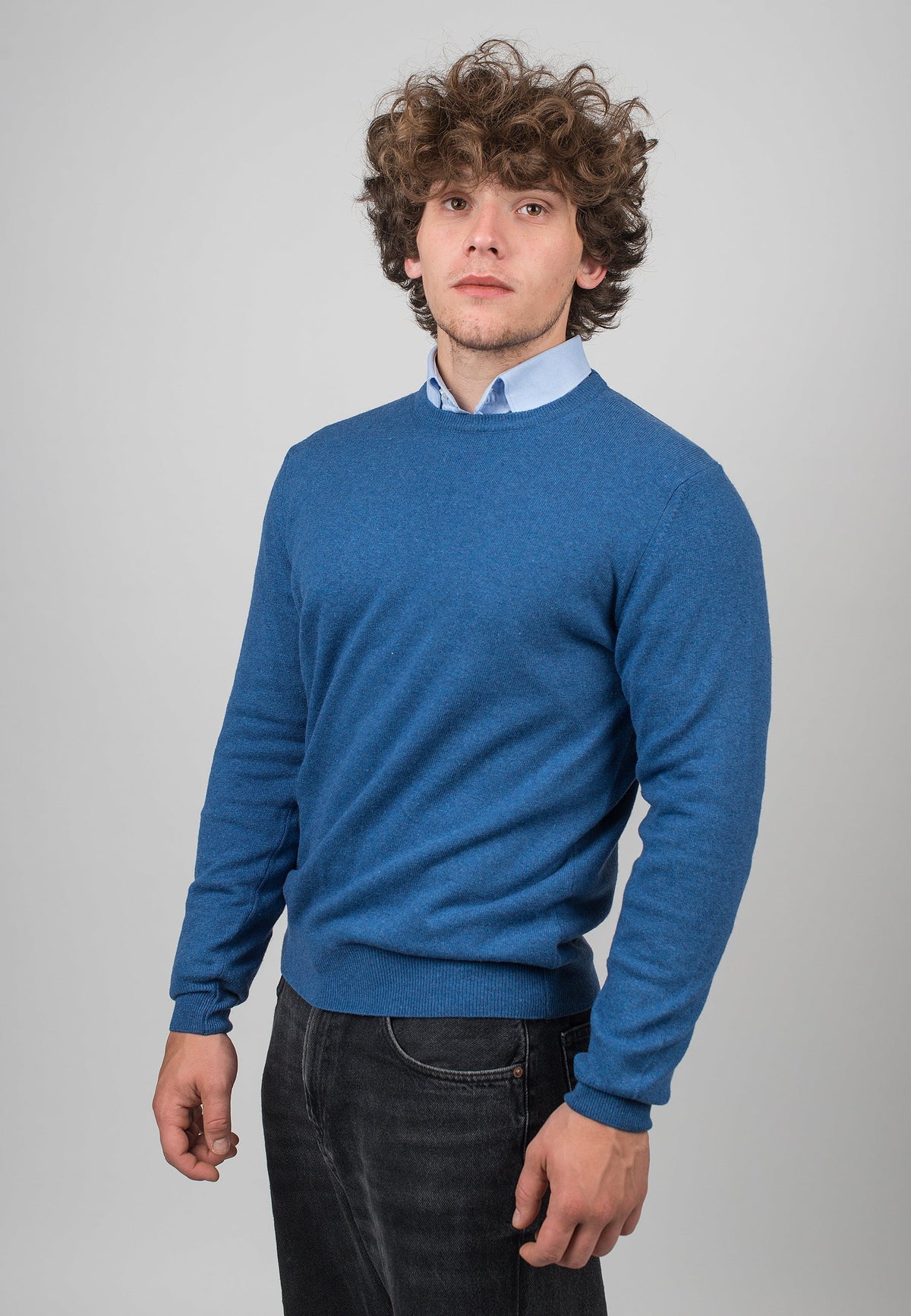 Men's cashmere blend crewneck, colour Royal Blue, view 2 | Dalle Piane Cashmere