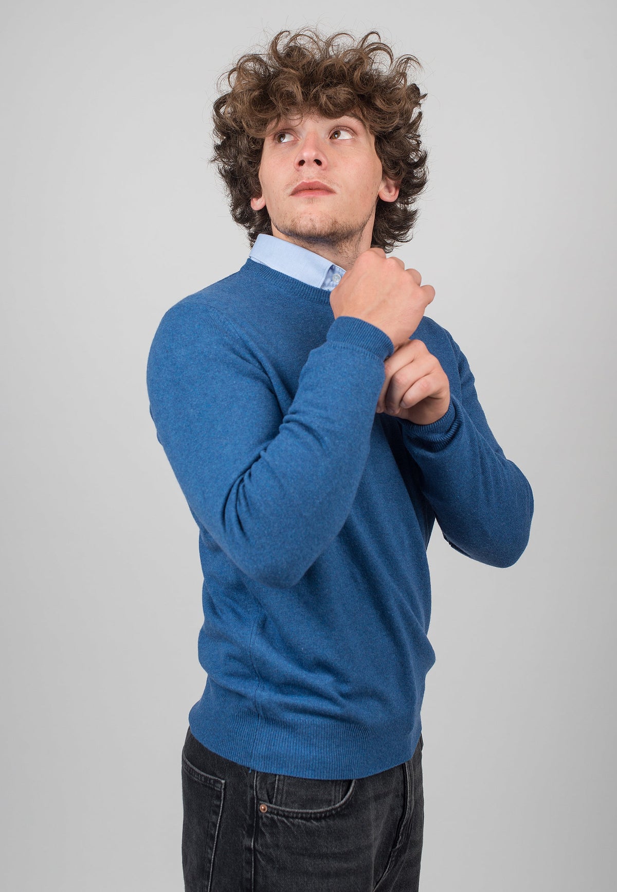 Men's cashmere blend crewneck, colour Royal Blue, view 3 | Dalle Piane Cashmere