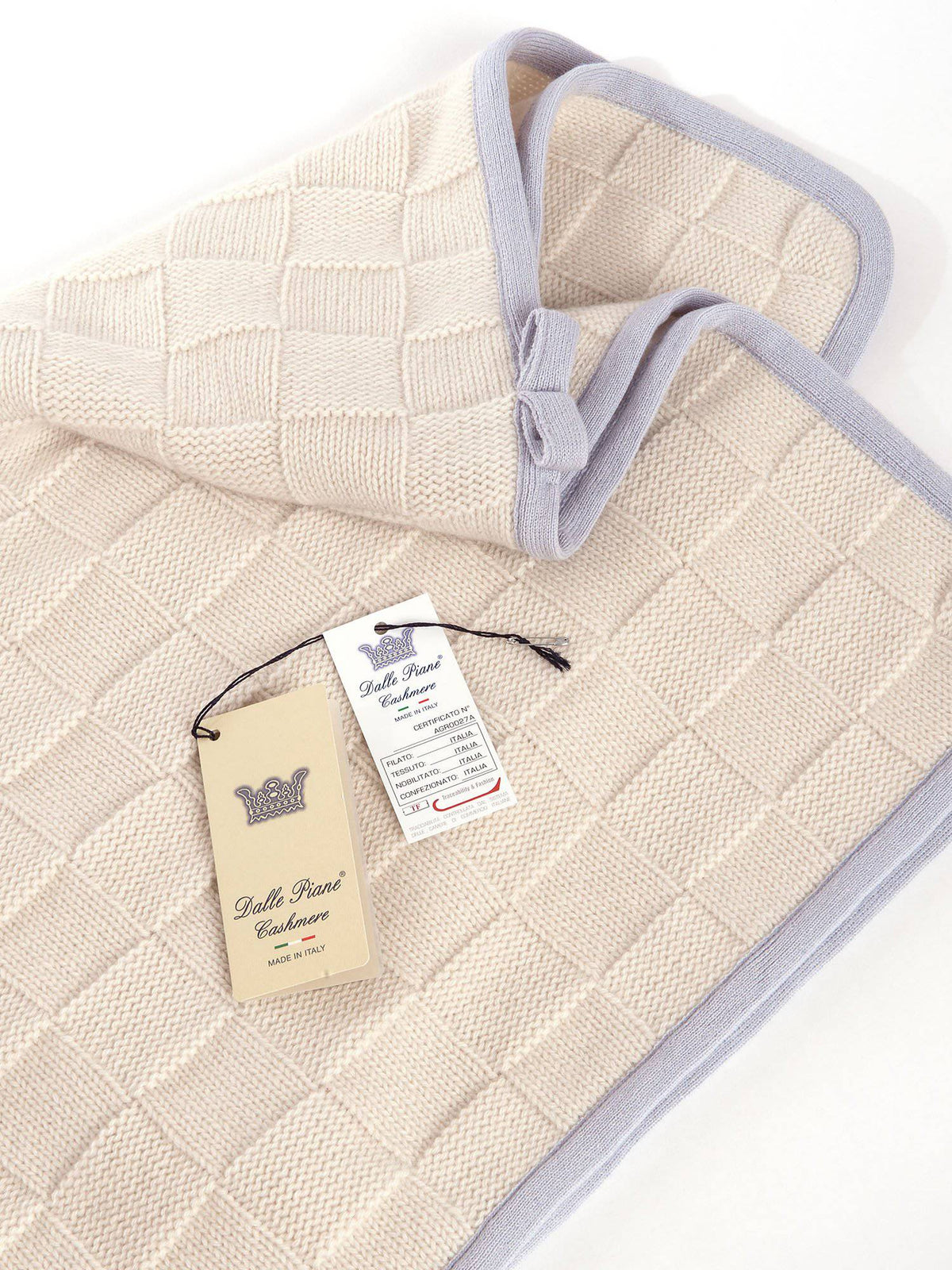 100% cashmere baby blanket with contrast edge, colour Sky, view 4 | Dalle Piane Cashmere