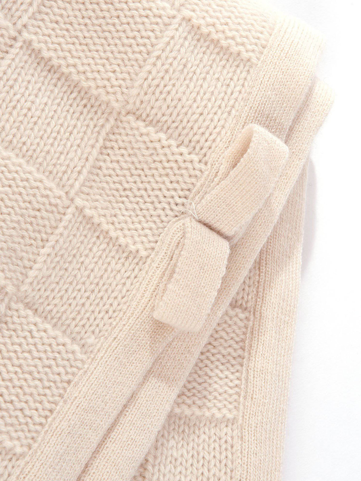 100% cashmere baby blanket with contrast edge, colour Cream, view 3 | Dalle Piane Cashmere
