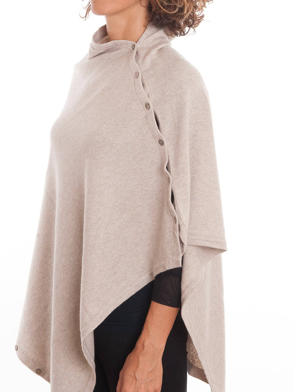 Cashmere blend poncho with buttons, colour Beige, view 3 | Dalle Piane Cashmere