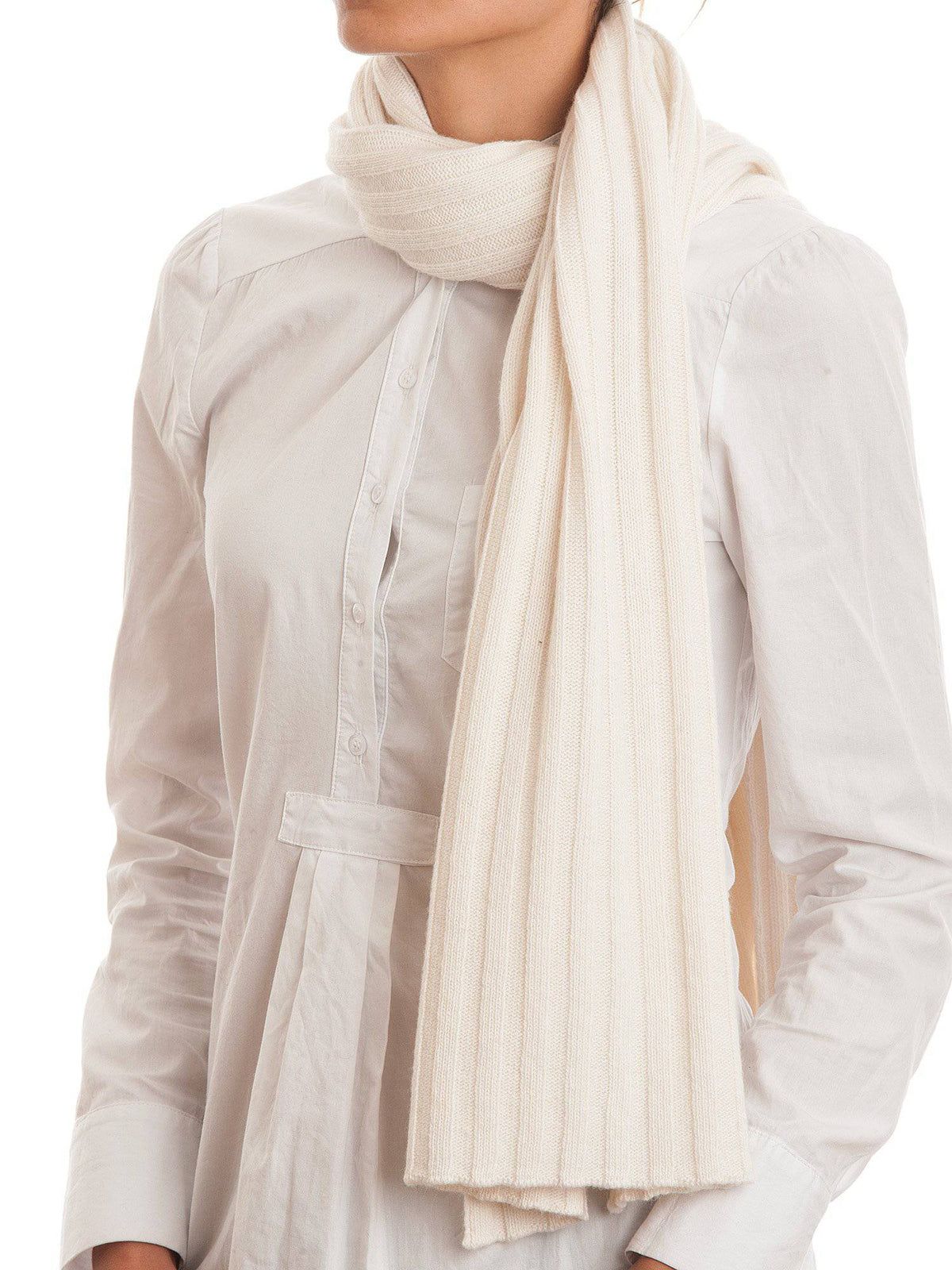 Cashmere blend scarf and beanie set, colour Cream, view 2 | Dalle Piane Cashmere