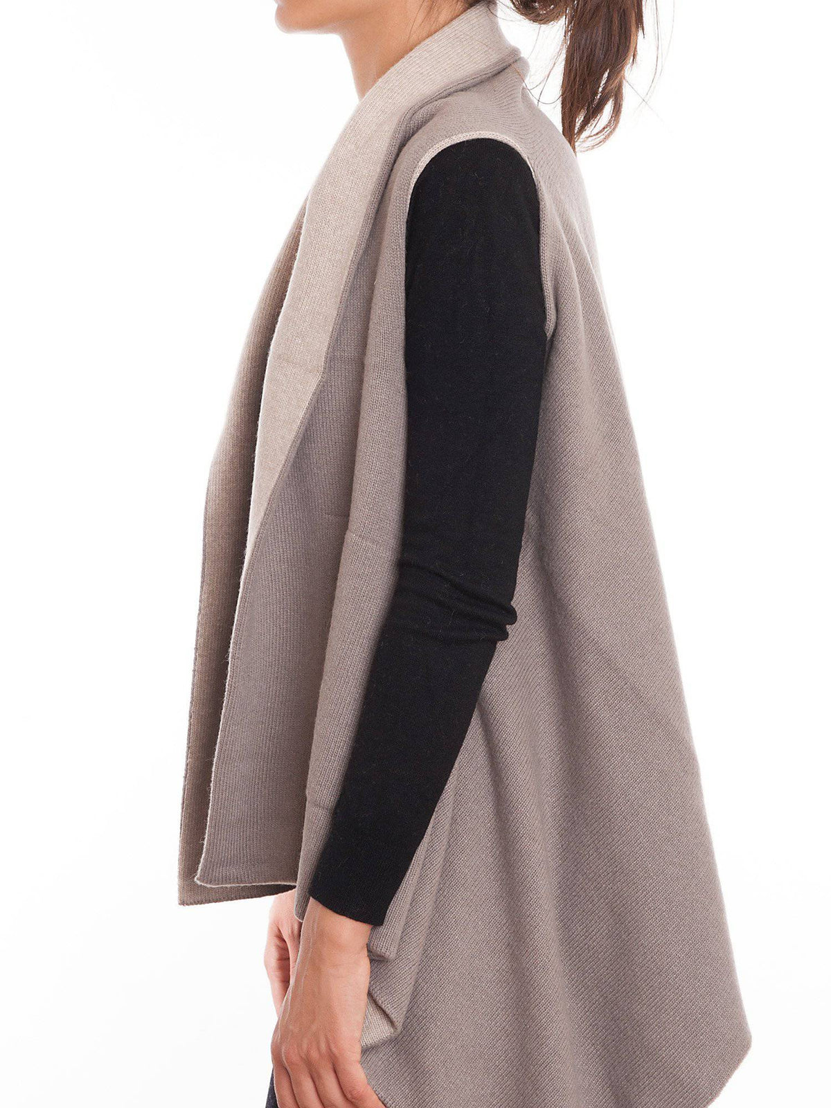 Women's reversible sleeveless cashmere blend cardigan, colour Mink-Beige, view 3 | Dalle Piane Cashmere