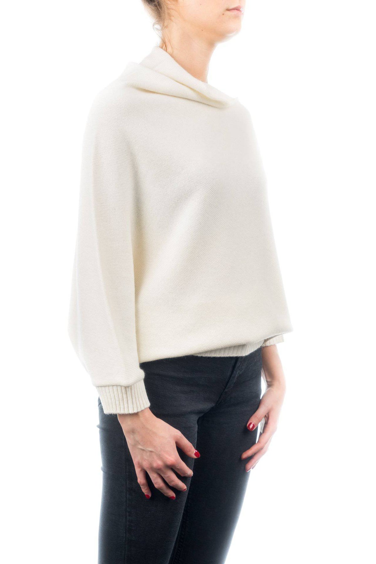 Cashmere blend poncho with sleeves, colour Cream, view 2 | Dalle Piane Cashmere
