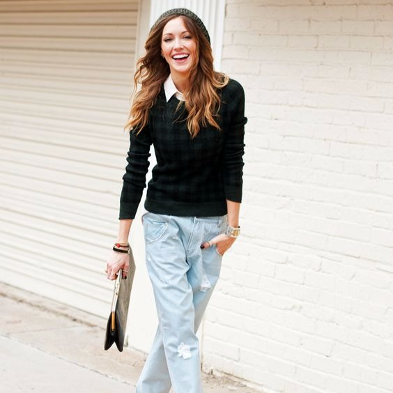 Which sweater to wear with each style of jeans