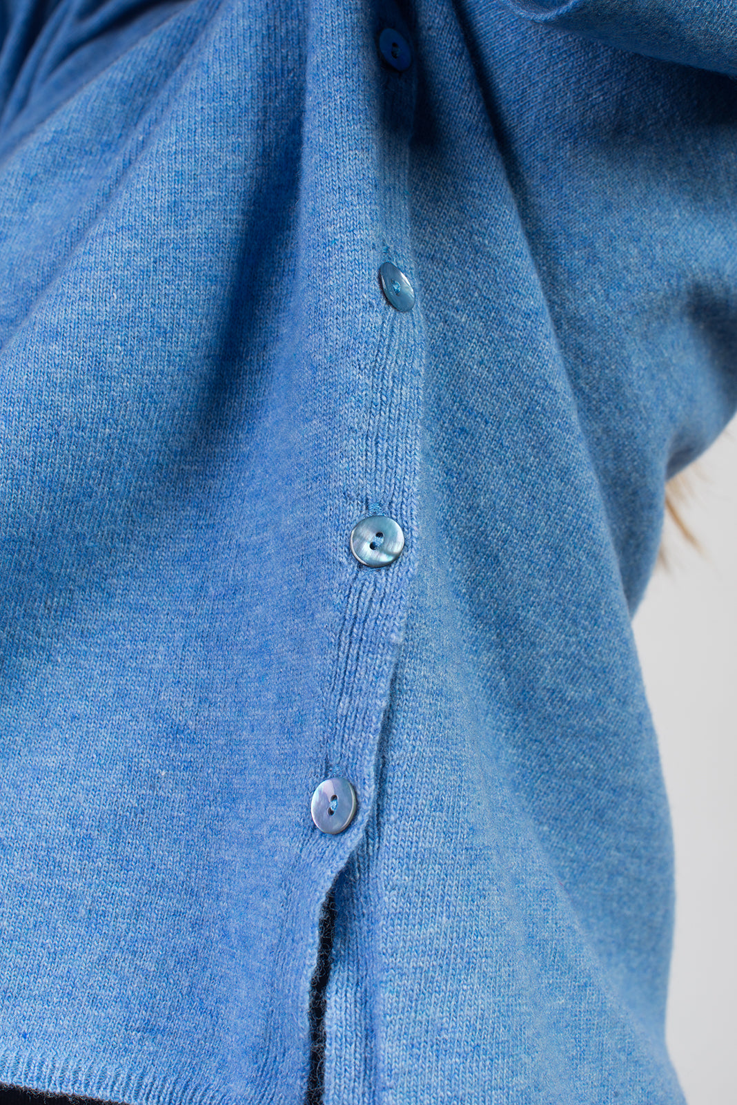 Women's cashmere blend crewneck with side buttons, colour Bordeaux, view 4 | Dalle Piane Cashmere