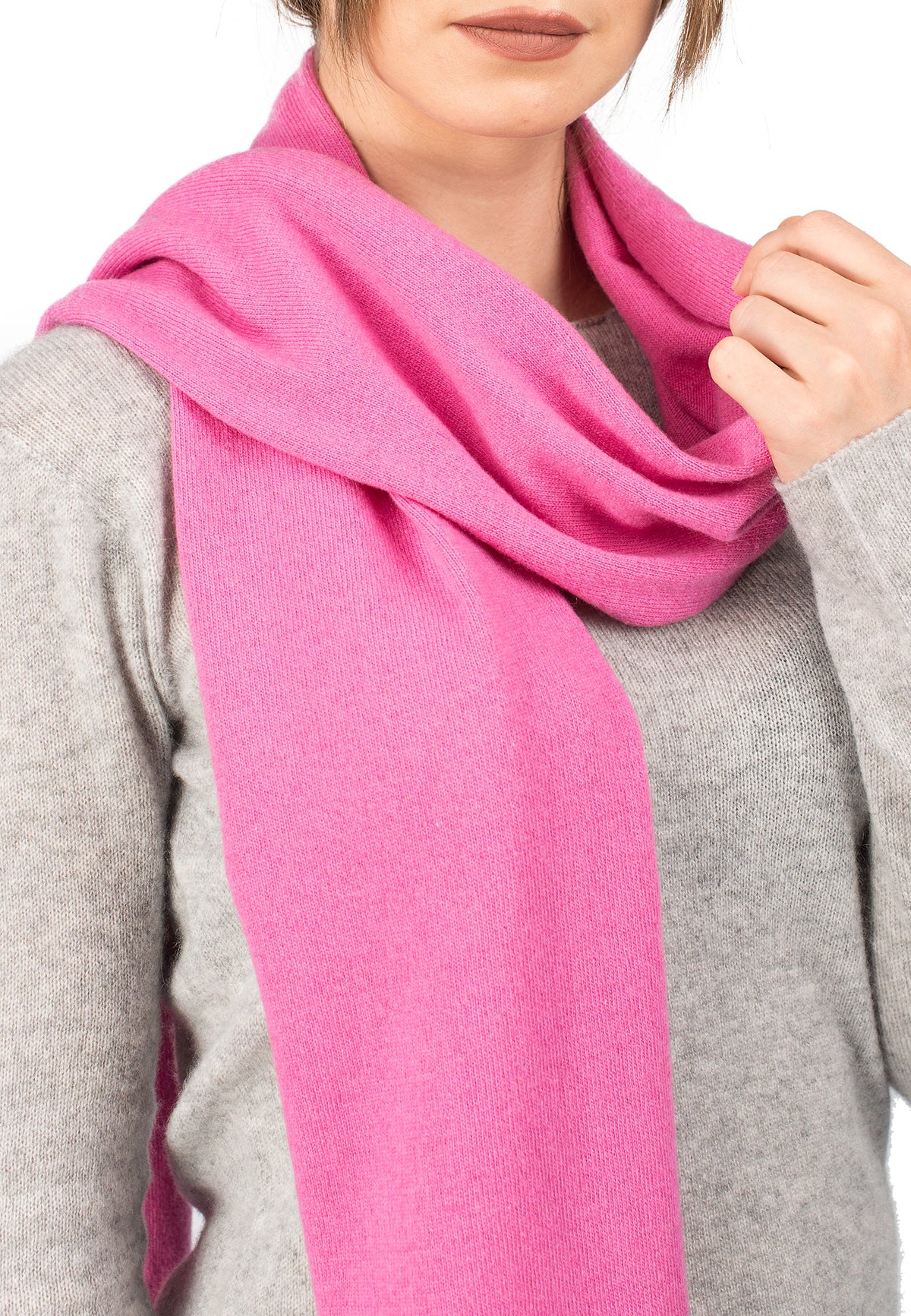 Unisex cashmere blend scarf, colour Fuchsia, view 3 | Dalle Piane Cashmere