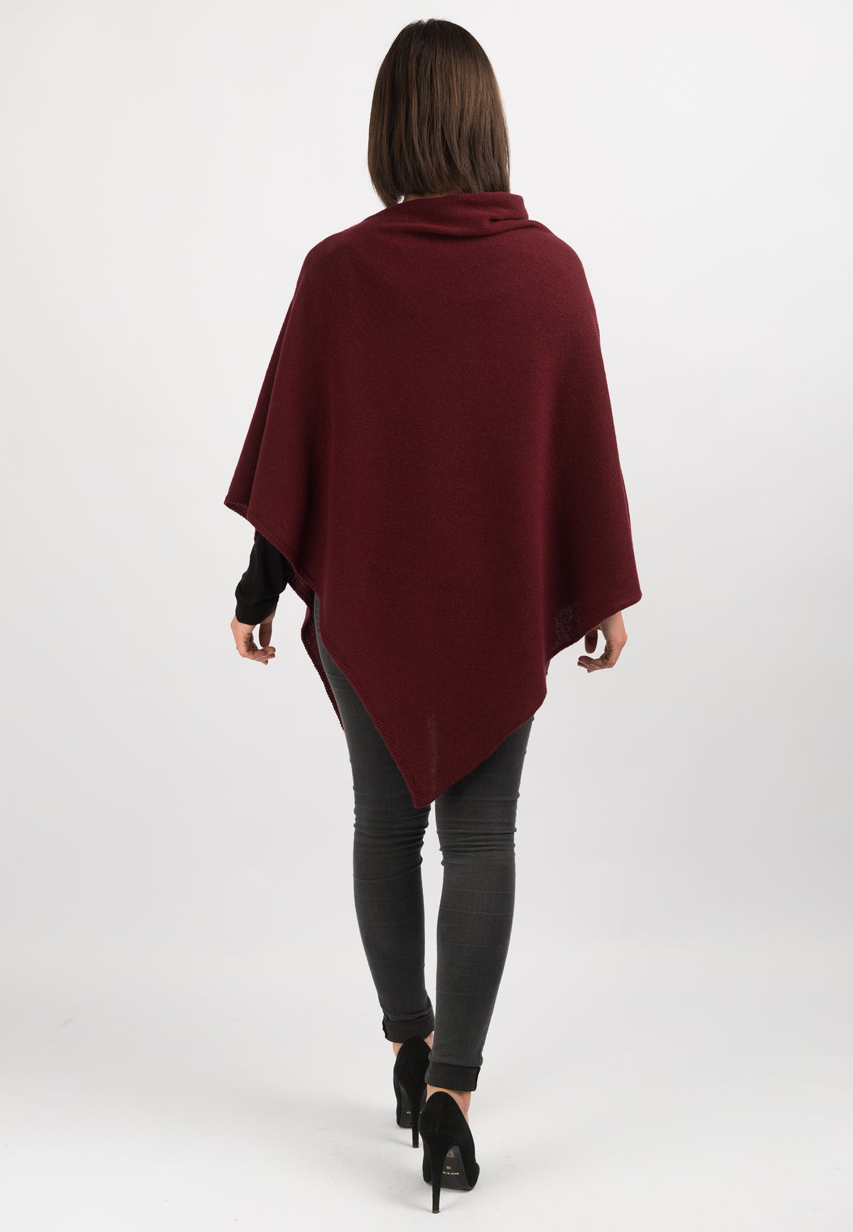100% cashmere poncho, colour Bordeaux, view 3 | Dalle Piane Cashmere