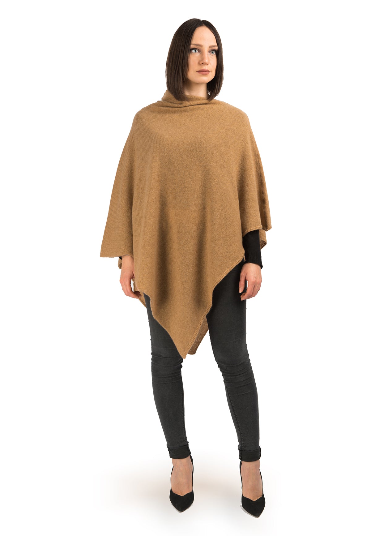 100% cashmere poncho, colour Camel | Dalle Piane Cashmere