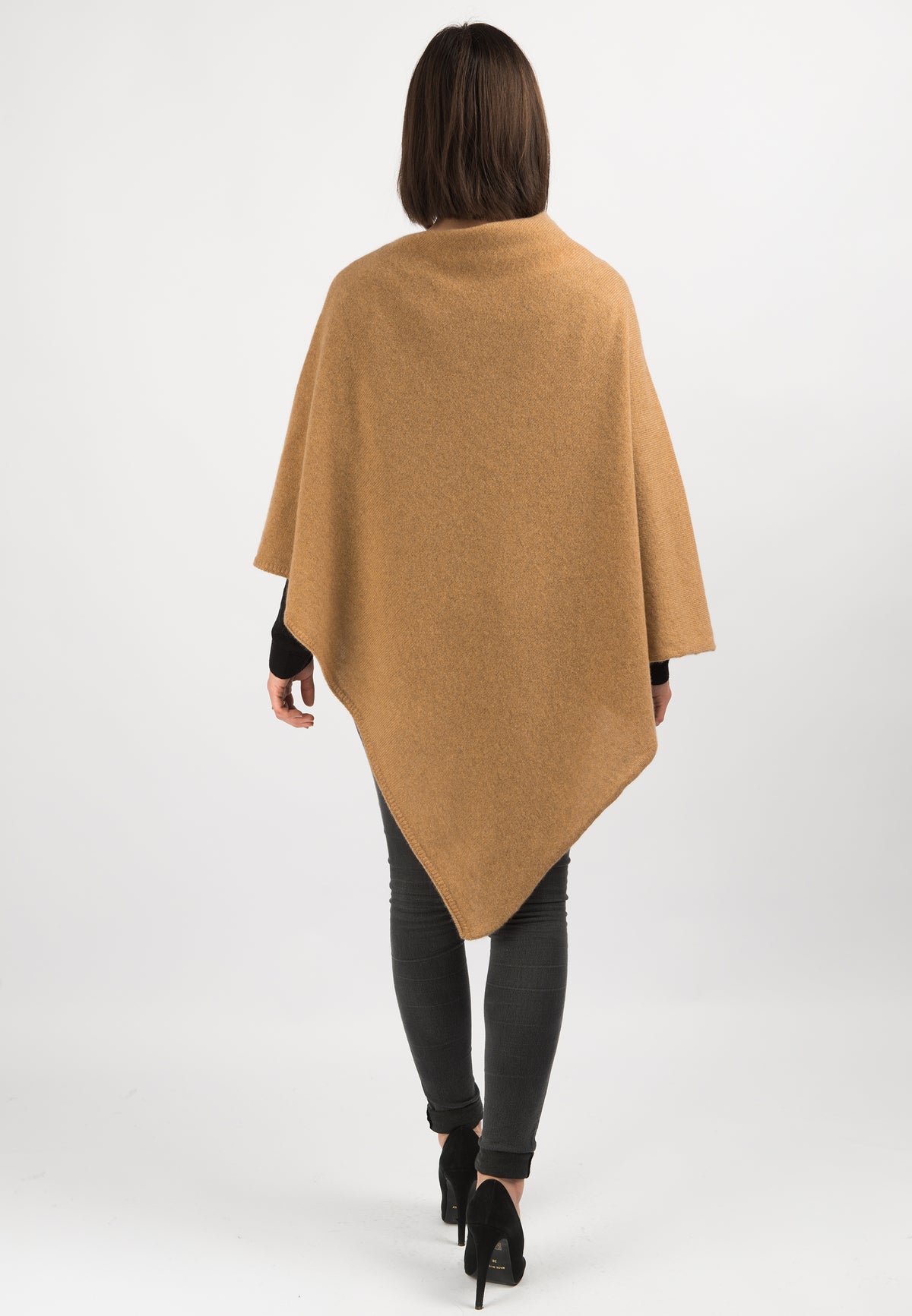 100% cashmere poncho, colour Camel, view 3 | Dalle Piane Cashmere