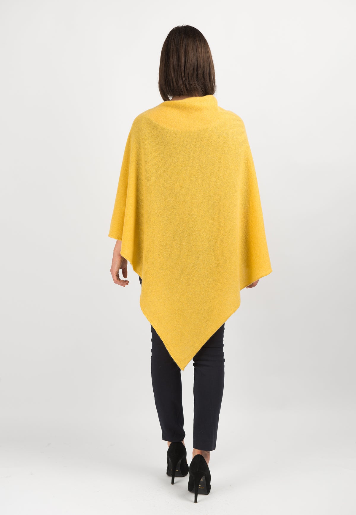 100% cashmere poncho, colour Yellow, view 3 | Dalle Piane Cashmere